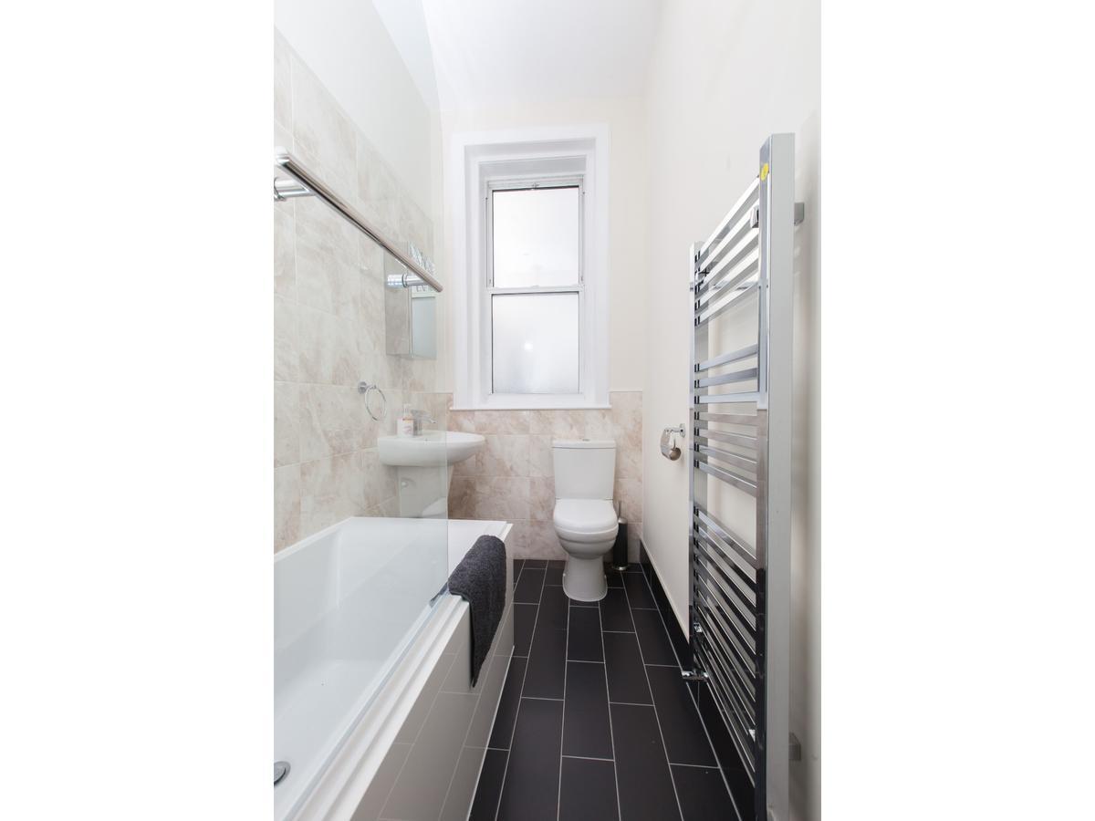 Pass The Keys Spacious 2-Br Flat For 4 In Morningside Эдинбург Экстерьер фото