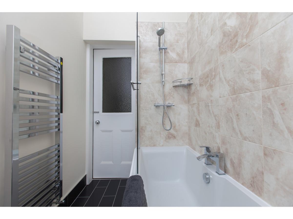 Pass The Keys Spacious 2-Br Flat For 4 In Morningside Эдинбург Экстерьер фото